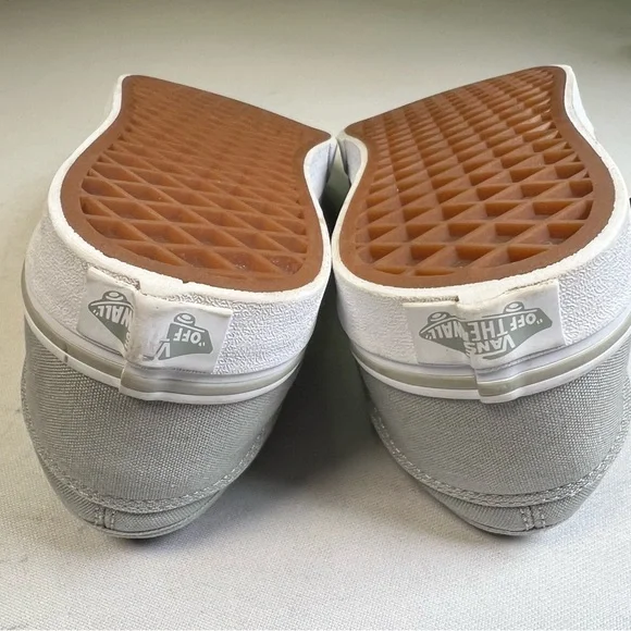 Vans AUTHENTIC Mens Womens Grey Purple Low Top Skateboard Shoes Sz 8 like new - Picture 8 of 12